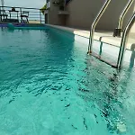 Serenity - Riviera * マカルスカ