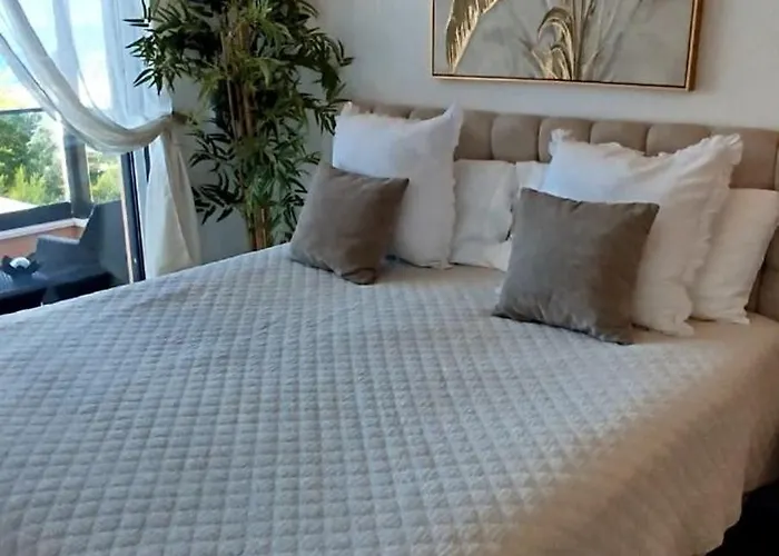 Serenity - Riviera Макарська